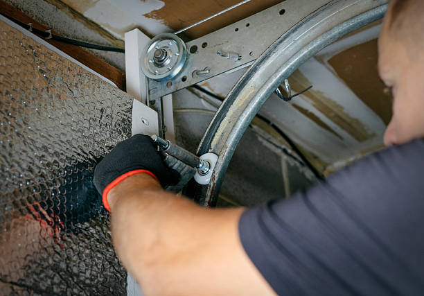 Affordable Garage Door Roller Replacement solutions in Palm Springs North, FL